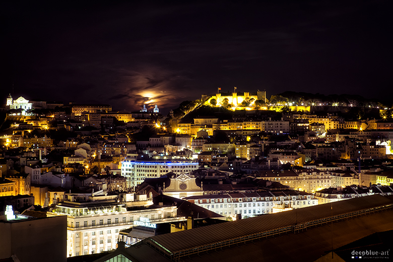 rising Moon @ Lissabon